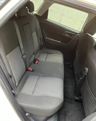 Toyota Auris cena 52900 przebieg: 144779, rok produkcji 2015 z Góra małe 529